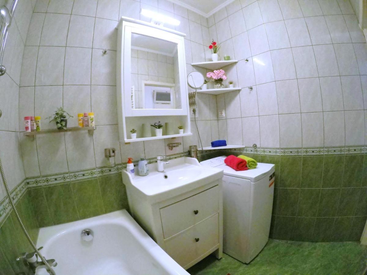 Mariann'S Modern Apartment In The City Center Budapest Exteriör bild