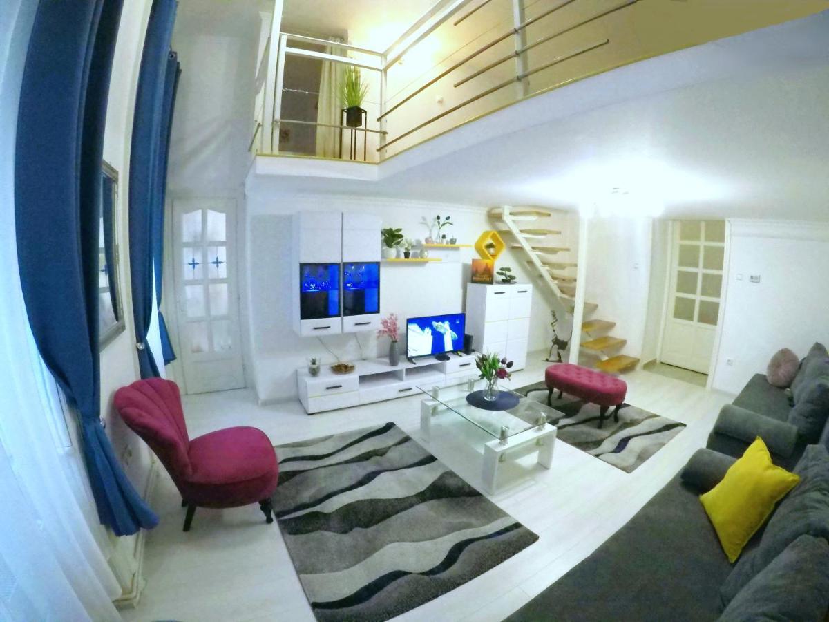 Mariann'S Modern Apartment In The City Center Budapest Exteriör bild