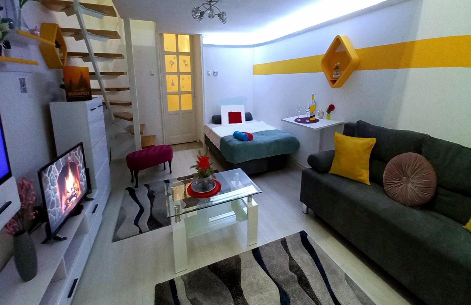Mariann'S Modern Apartment In The City Center Budapest Exteriör bild